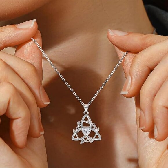 Celtic Knot Necklace Sterling Silver Trinity Love Knot Pendant NWT - Picture 4 of 6